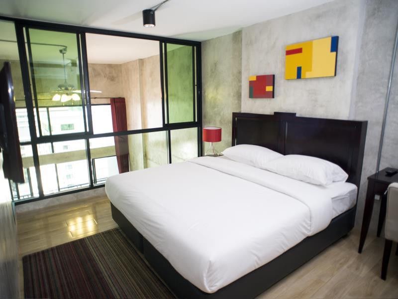 Prestige Chiang Mai Hotel Bagian luar foto